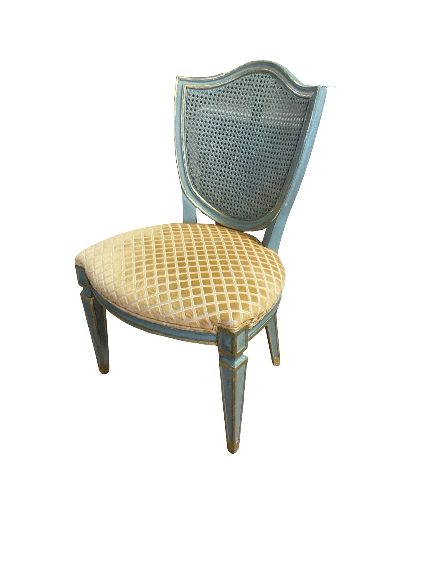 DINING CHAIR