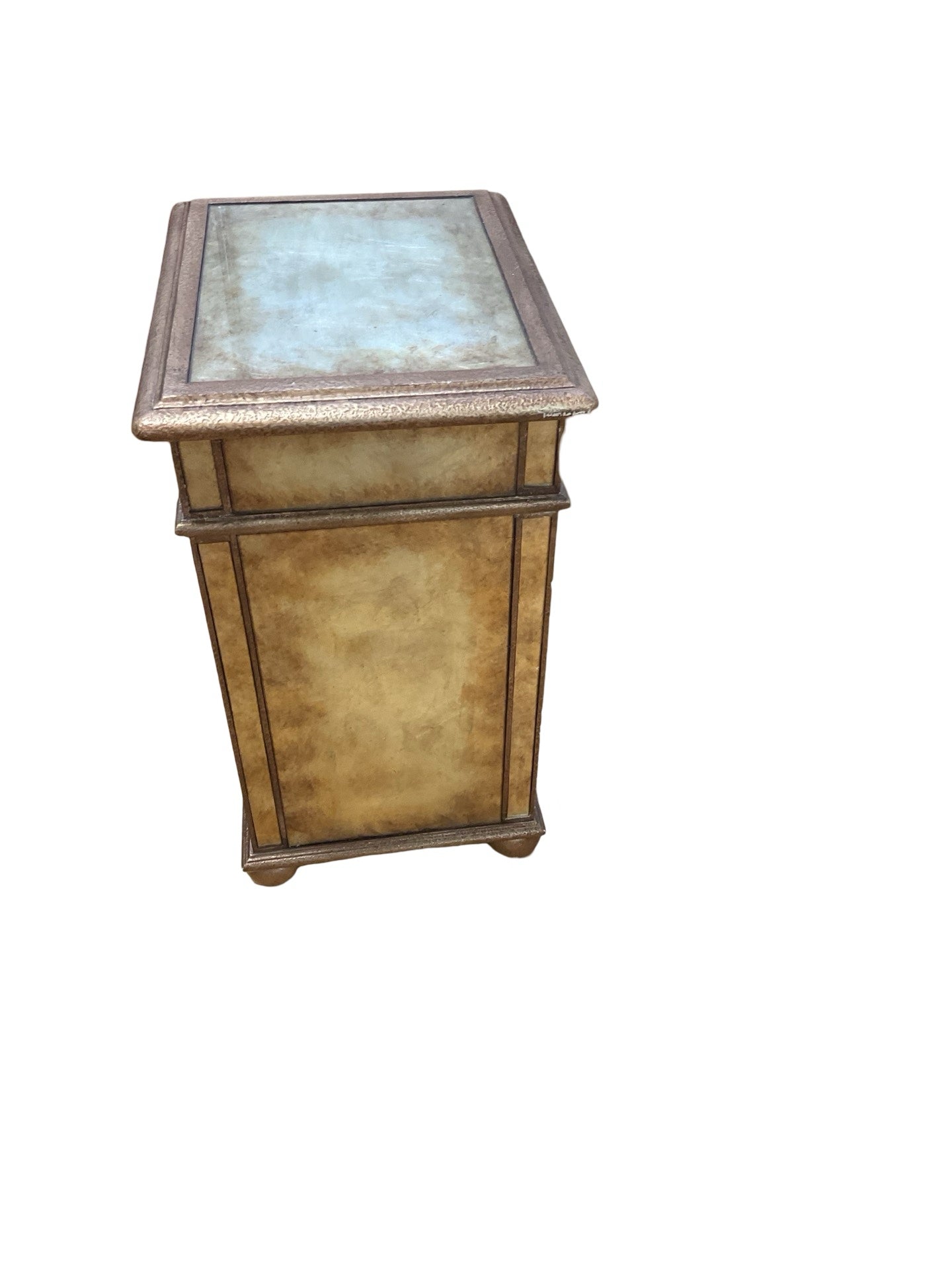 SIDE TABLE