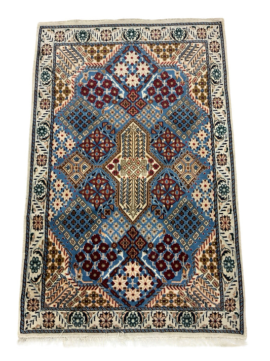 RUG