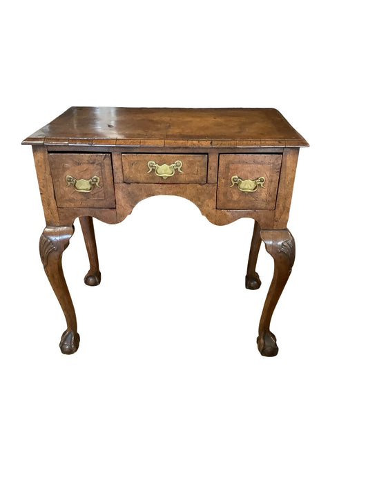CONSOLE