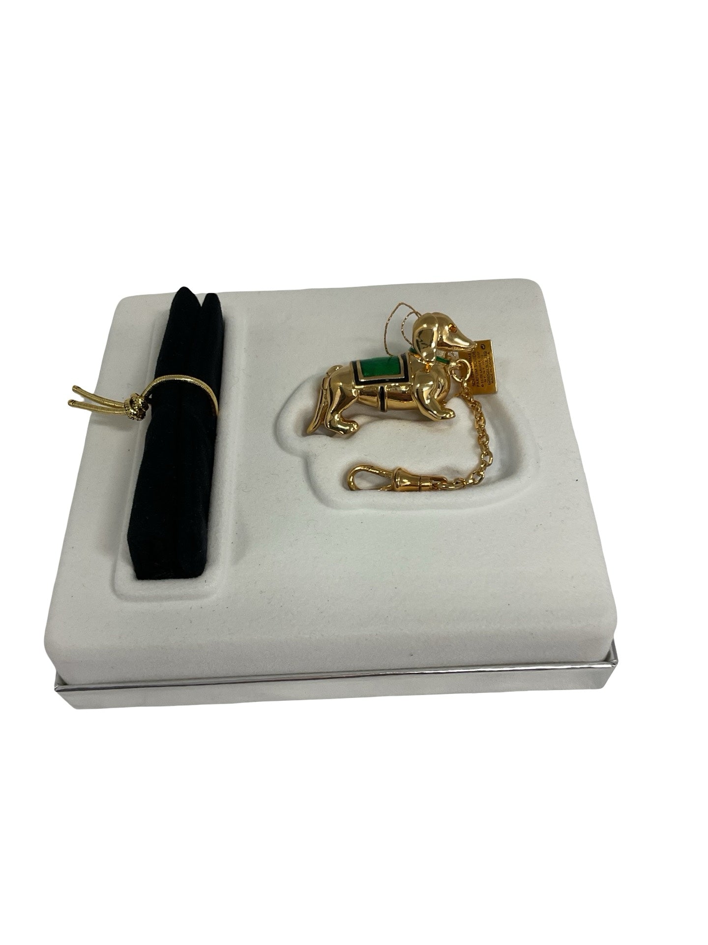 ACCESSORY