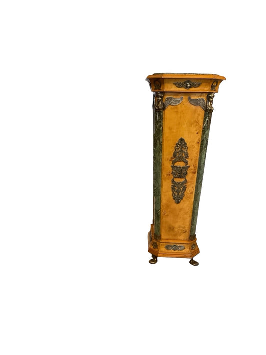 PLANT STAND