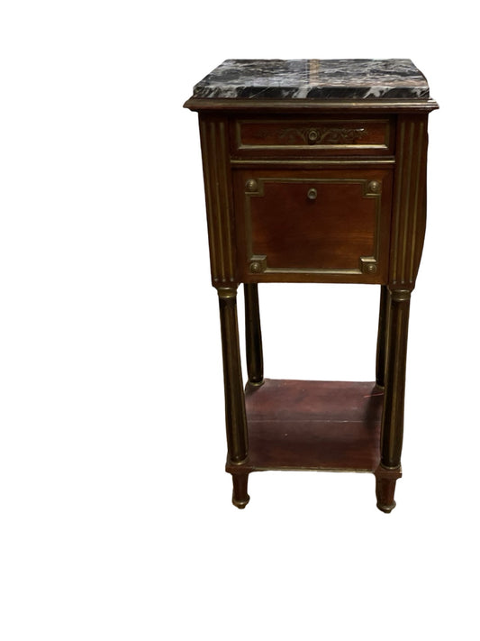 SIDE TABLE